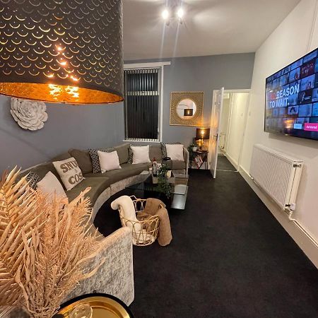 Urban 3 Bedroom Home In Kings Heath-Great Location Birmingam Exterior foto