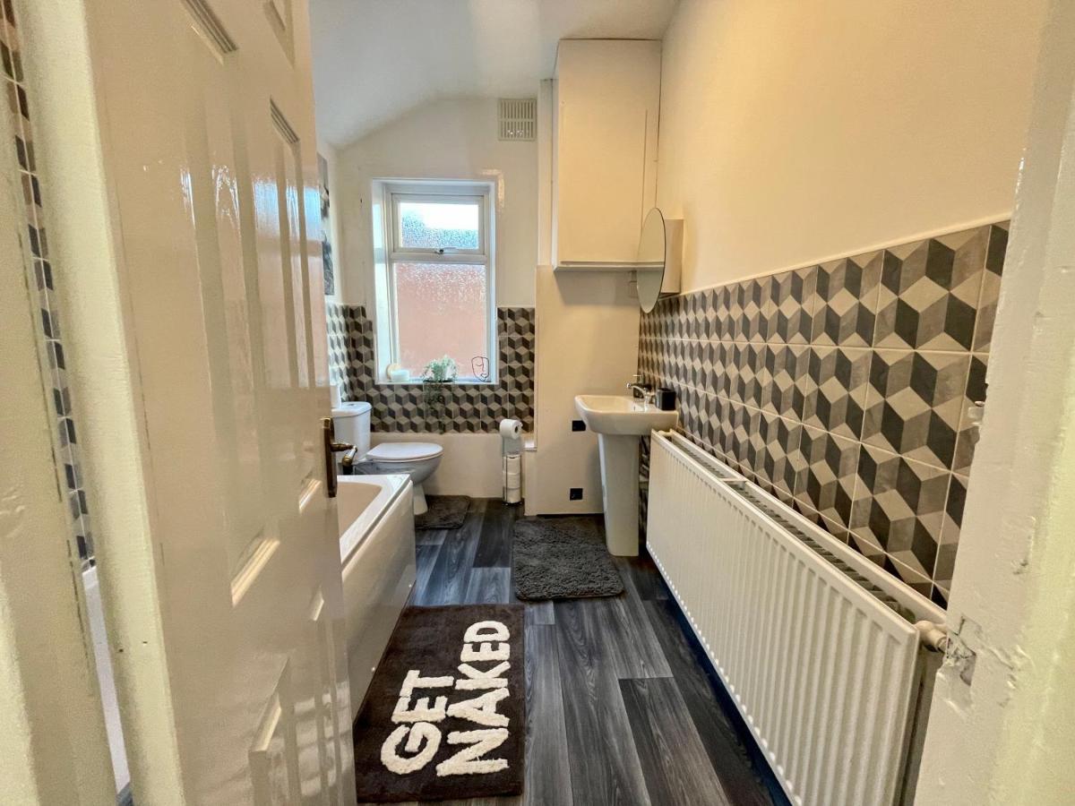 Urban 3 Bedroom Home In Kings Heath-Great Location Birmingam Exterior foto